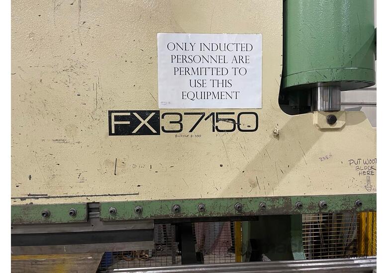 Used 1997 scalen engineering Scalen Press Brake Hydraulic Press Brake