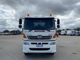 Hino FM 500 - picture0' - Click to enlarge