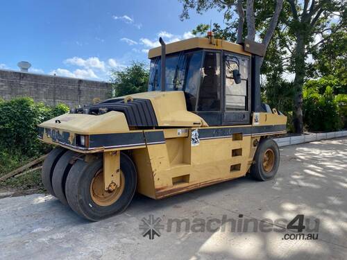 2006 CAT PS300C Multi Tire Roller