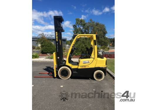 2.5T Counterbalance Forklifts - Hire