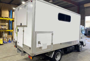 Dog Wash Trailer Kings Maxi Truck Standard Package