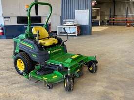 John Deere Z997R - picture0' - Click to enlarge