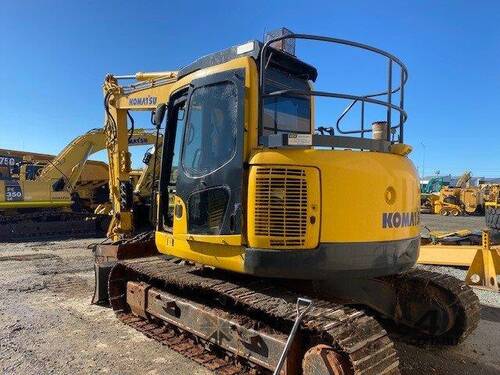 Komatsu PC138US-8 Excavator