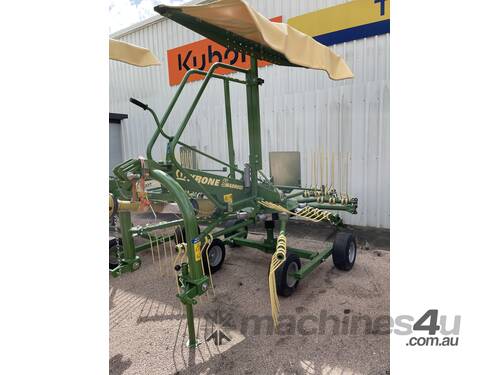 caption TRACPOWER - Krone Swadro Rake 35