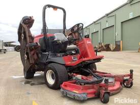 Toro GroundsMaster 4000D - picture0' - Click to enlarge