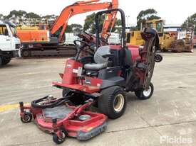 Toro GroundsMaster 4000D - picture0' - Click to enlarge