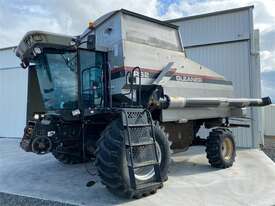 AGCO R62 Gleaner and AGCO 8200 - picture1' - Click to enlarge