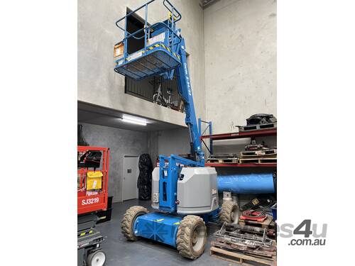 Genie Z34/22IC - 34ft Rough Terrain Knuckle Boom Lift 4x4