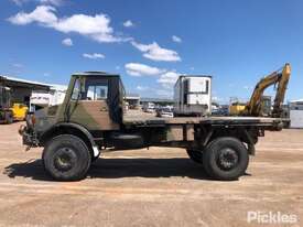 1989 Mercedes Benz Unimog UL1700L - picture1' - Click to enlarge