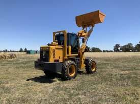 Mountain Raise Wheel Loader ZL30  - picture0' - Click to enlarge