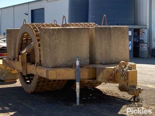 Tow behind Dual Grid Roller. Plus Extra Concrete Weights Located at Tamworth Pickles.