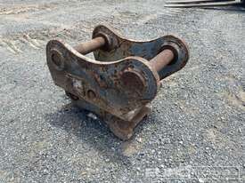 Quick Hitch to suit 20T Excavator - picture0' - Click to enlarge