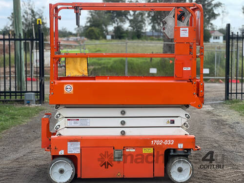 Snorkel S3219E Scissor Lift Access & Height Safety