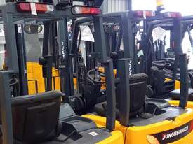 Refurbished battery electric forklift with Drive in Racking 5.5m Triple mast & BRAND NEW BATTERY  - picture0' - Click to enlarge