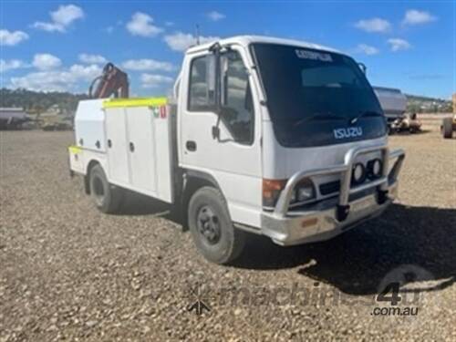 Isuzu NPR 200