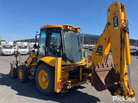 2004 JCB 3CX Sitemaster - picture2' - Click to enlarge