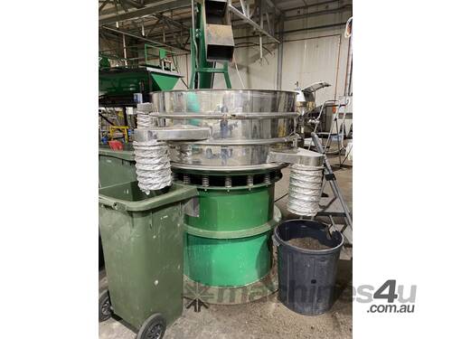 Dahan 3 tier vibrating sieve c.1.2m diameter