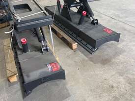 New NORM 2500mm Skidsteer Angle Blade - picture0' - Click to enlarge