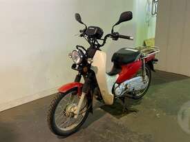 Honda Supercub - picture2' - Click to enlarge