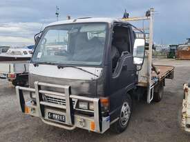 Isuzu NKR - picture2' - Click to enlarge