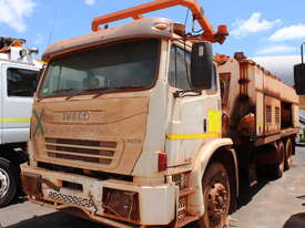 2012 IVECO ACCO C/CAB 6X WHEEL TRUCK - picture0' - Click to enlarge