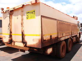 2012 IVECO ACCO C/CAB 6X WHEEL TRUCK - picture2' - Click to enlarge