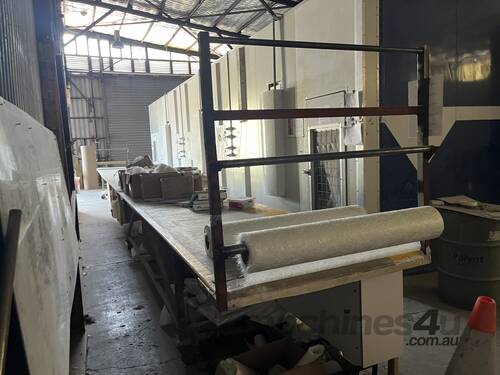 Fiberglass Cutting Table With Contents