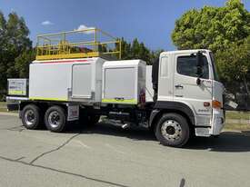 STG GLOBAL - 2023 HINO OTHER DM9000 SERVICE TRUCK - picture1' - Click to enlarge