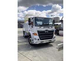STG GLOBAL - 2023 HINO OTHER DM9000 SERVICE TRUCK - picture2' - Click to enlarge