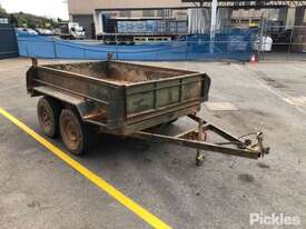 J.R. Collins Tandem Axle Tilting Box Trailer - picture0' - Click to enlarge