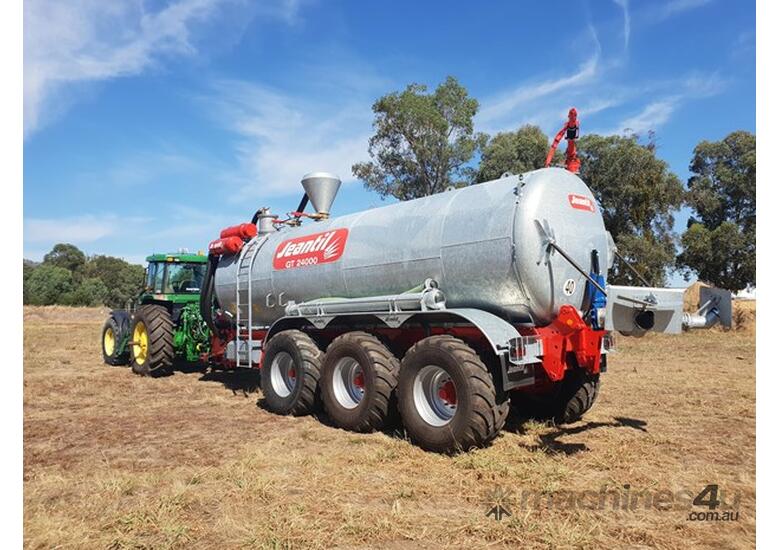 caption Jeantil GT 24000 Slurry Tanker (24,000L)