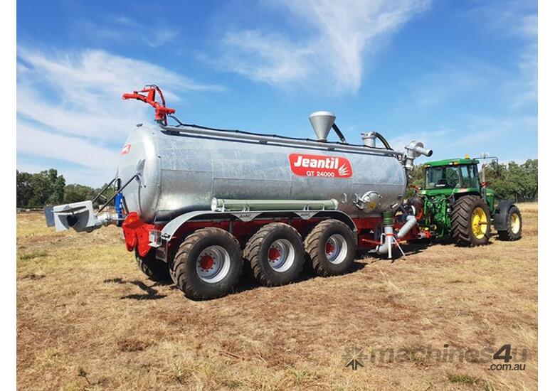 caption Jeantil GT 24000 Slurry Tanker (24,000L)