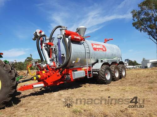 caption Jeantil GT 24000 Slurry Tanker (24,000L)