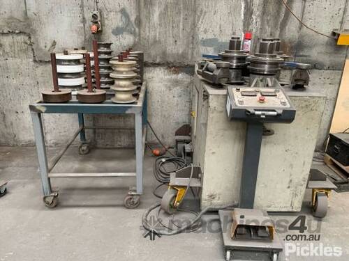 SAHINLER HPK 80 SECTION ROLLS
Bending formers include (normal bore) 25 to 75 (steel pipe). Inch &-a-