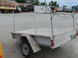 Custom box Trailer - picture2' - Click to enlarge