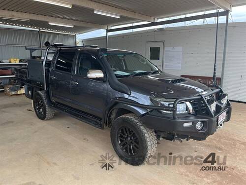 2012 TOYOTA HILUX SR5 UTE