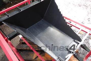   Landy Skid Steer & Track Loader Tree Stump Removal Scoop Bucket