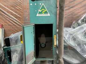 ABSS elevator and single cartridge collector - picture0' - Click to enlarge