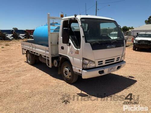 2007 Isuzu NPR 400 Table Top