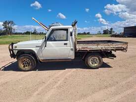 1989 DAIHATSU ROCKY F77 UTE  - picture0' - Click to enlarge