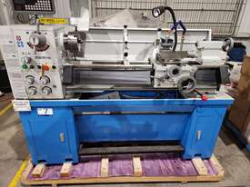 Metal Lathe, (Display) Model CO632A-TOP X 1000, 150mm(Dia) 3 Jaw Self Centering Chuck, Approx 330mm  - picture0' - Click to enlarge