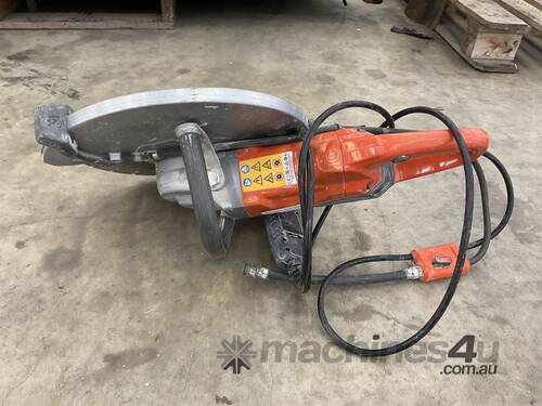 Husqvarna K4000 Electric Wet and Dry Concrete Cutting Saw