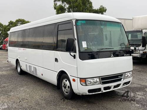 2016 Mitsubishi Rosa BE600 Deluxe Bus
