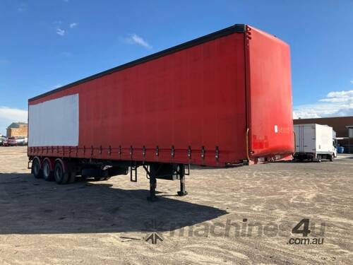 2008 Freighter Maxitrans ST-3 44ft Tri Axle Curtainside B Trailer