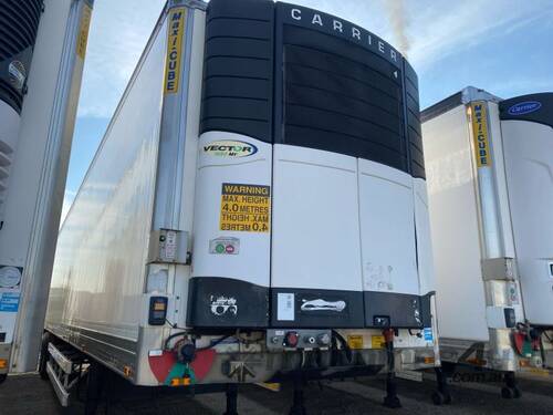 2008 Maxitrans ST2 Tri Axle Refrigerated Pantech Trailer