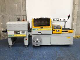  Shrink wrap machine - picture0' - Click to enlarge