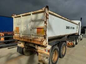 Trailer Tipper Bogie Semi 2006 23ft Ex-council Tare 6800kg IR5274 SN1638 - picture1' - Click to enlarge