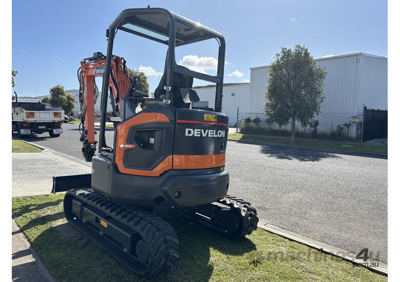caption Develon DX27Z-7M 2.5T Canopy Mini Excavator