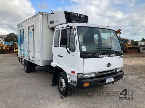 2007 Nissan UD MKB215 Refrigerated Pantech