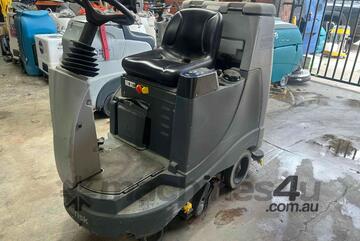 Nilfisk br755 cylindrical ride on scrubber 164 hours